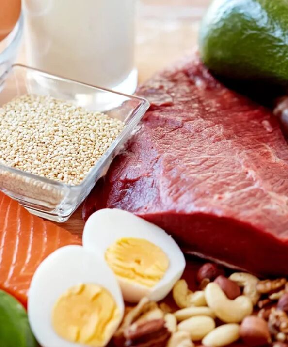Dieta para la gastritis Tabla 4 incluye el uso de huevos y carne magra